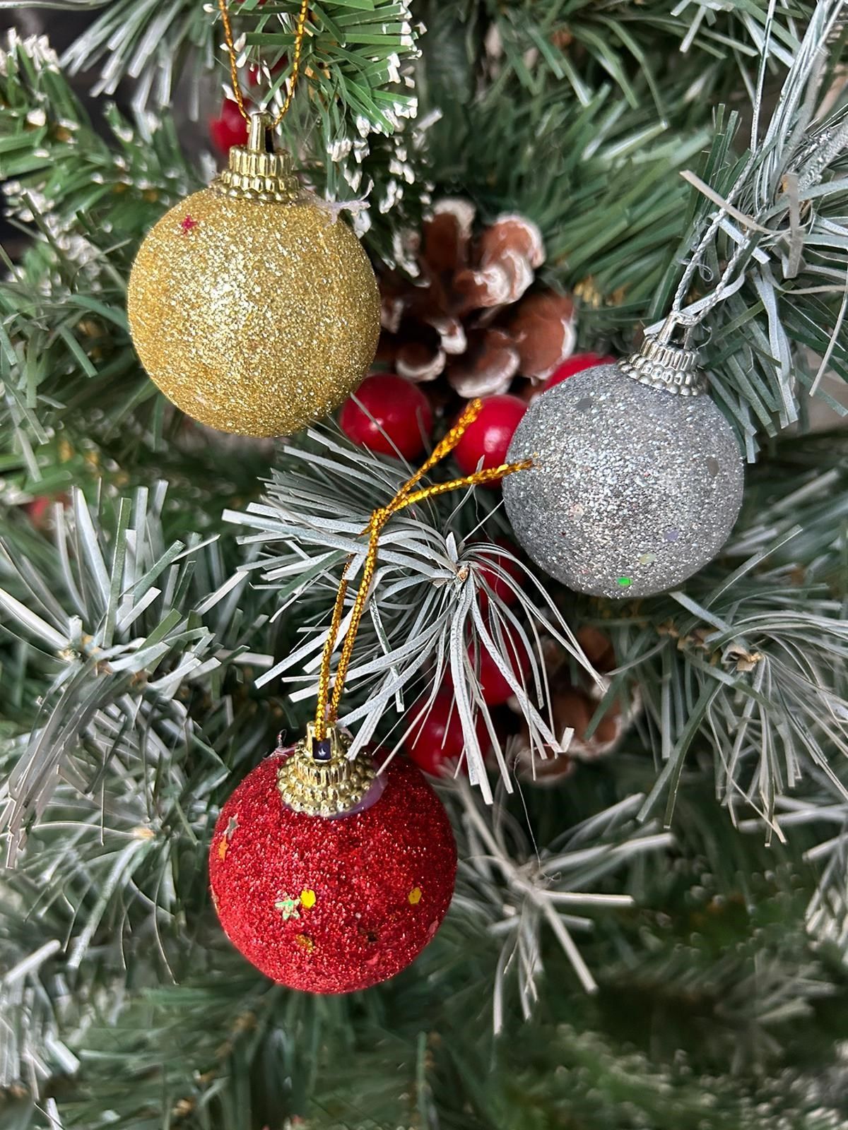 Yılbaşı Süs Top 4 Cm Kırmızı Gold Gümüş Simli  6'lı 2031