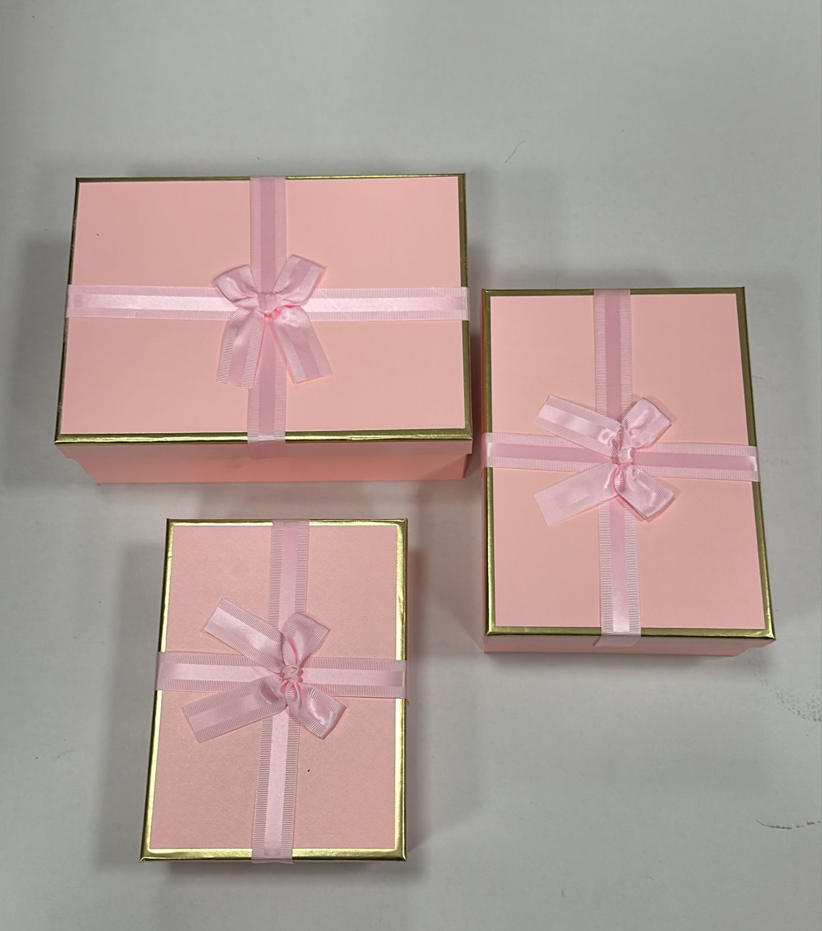 Sevgililer Günü Dikdörtgen Kutu 3'lü Pembe Gold Detaylı 12538-2