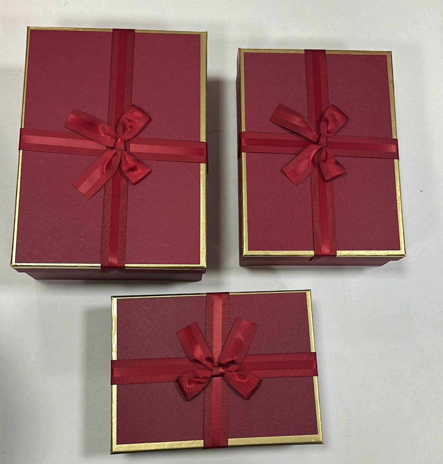 Sevgililer Günü Dikdörtgen Kutu 3'lü Bordo Gold Detaylı 12538-1