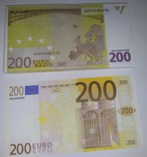 Kağıt Para Oyuncak 50 li 200 Euro