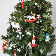 Yılbaşı Ahşap Dekor Ağaç Süsleri 24 Parça